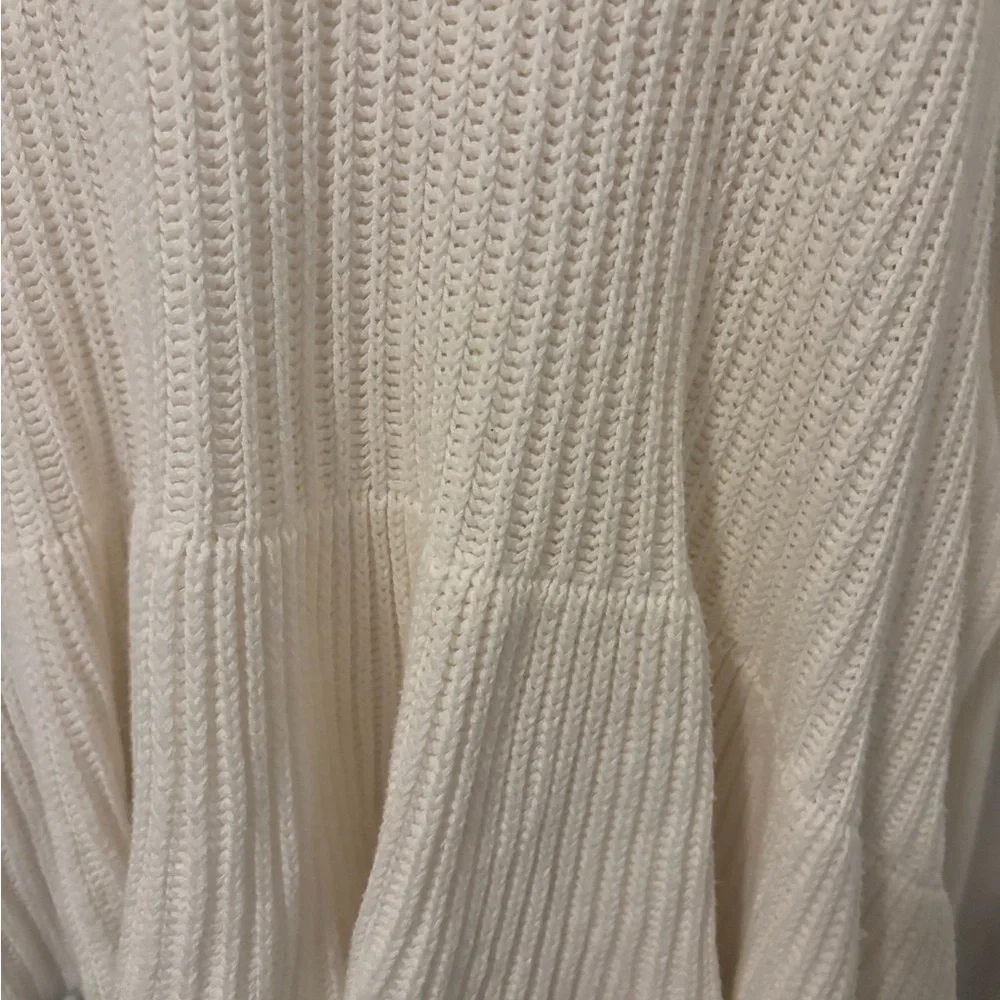 Free People Eclectic Cozy Sweater Beautiful Ruffled Bottom Roomy Fit Final Sale - Picture 6 of 10